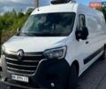 Белый Рено Мастер, объемом двигателя 2.3 л и пробегом 255 тыс. км за 22950 $, фото 1 на Automoto.ua