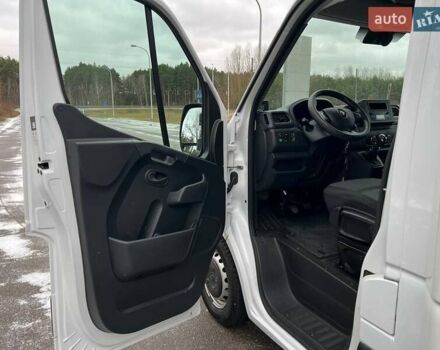 Белый Рено Мастер, объемом двигателя 2.3 л и пробегом 317 тыс. км за 25999 $, фото 46 на Automoto.ua