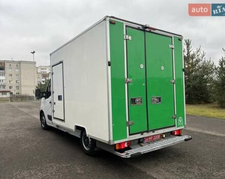 Белый Рено Мастер, объемом двигателя 2.3 л и пробегом 215 тыс. км за 19900 $, фото 4 на Automoto.ua