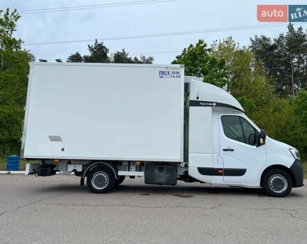 Белый Рено Мастер, объемом двигателя 2.3 л и пробегом 330 тыс. км за 26999 $, фото 29 на Automoto.ua