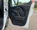 Белый Рено Мастер, объемом двигателя 2.3 л и пробегом 330 тыс. км за 26999 $, фото 60 на Automoto.ua