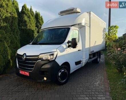 Белый Рено Мастер, объемом двигателя 2.3 л и пробегом 278 тыс. км за 25500 $, фото 1 на Automoto.ua