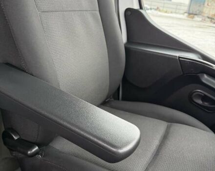 Белый Рено Мастер, объемом двигателя 2.3 л и пробегом 280 тыс. км за 27700 $, фото 44 на Automoto.ua