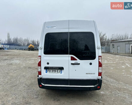 Белый Рено Мастер, объемом двигателя 2.3 л и пробегом 247 тыс. км за 28500 $, фото 5 на Automoto.ua
