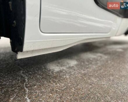 Белый Рено Мастер, объемом двигателя 2.3 л и пробегом 317 тыс. км за 25999 $, фото 81 на Automoto.ua