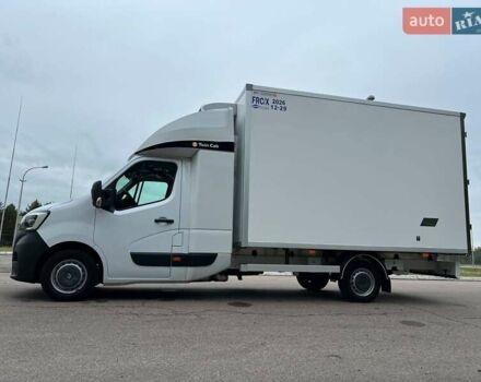 Белый Рено Мастер, объемом двигателя 2.3 л и пробегом 330 тыс. км за 26999 $, фото 28 на Automoto.ua