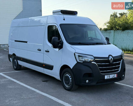 Белый Рено Мастер, объемом двигателя 2.3 л и пробегом 228 тыс. км за 23200 $, фото 1 на Automoto.ua