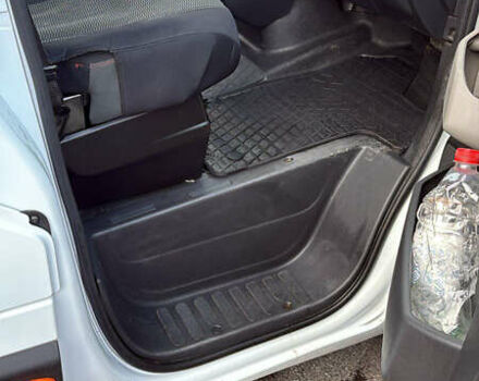 Белый Рено Мастер, объемом двигателя 2.3 л и пробегом 278 тыс. км за 21500 $, фото 16 на Automoto.ua