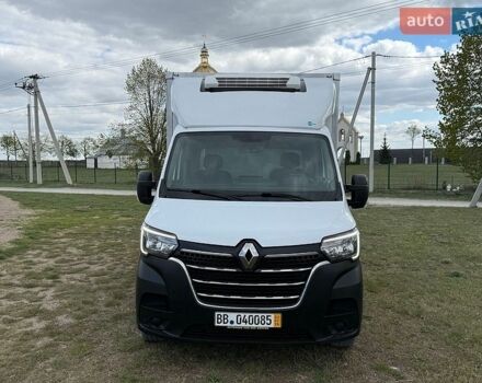 Белый Рено Мастер, объемом двигателя 2.3 л и пробегом 288 тыс. км за 27600 $, фото 1 на Automoto.ua