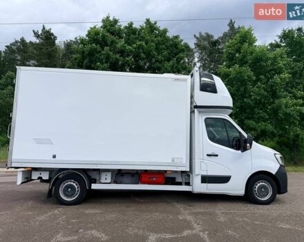 Белый Рено Мастер, объемом двигателя 2.3 л и пробегом 389 тыс. км за 25997 $, фото 9 на Automoto.ua