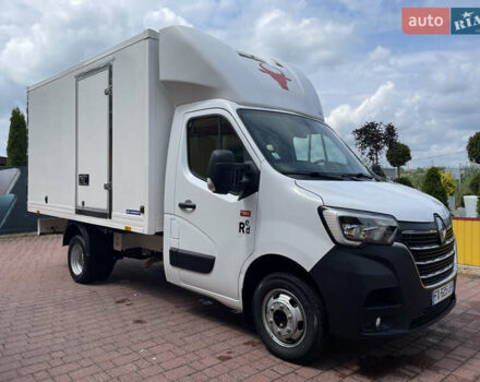 Белый Рено Мастер, объемом двигателя 2.3 л и пробегом 295 тыс. км за 27500 $, фото 1 на Automoto.ua
