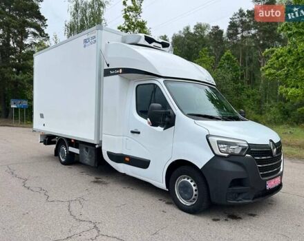 Белый Рено Мастер, объемом двигателя 2.3 л и пробегом 330 тыс. км за 26999 $, фото 4 на Automoto.ua