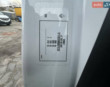 Білий Рено Мастєр, об'ємом двигуна 2.3 л та пробігом 194 тис. км за 22399 $, фото 23 на Automoto.ua