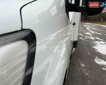 Белый Рено Мастер, объемом двигателя 2.3 л и пробегом 317 тыс. км за 25999 $, фото 28 на Automoto.ua