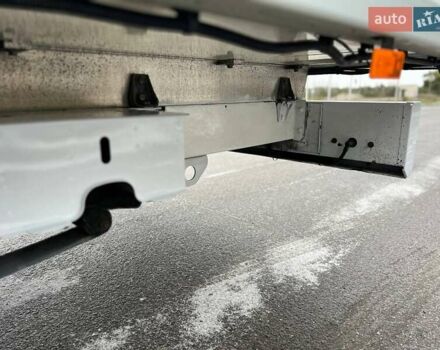 Белый Рено Мастер, объемом двигателя 2.3 л и пробегом 317 тыс. км за 25999 $, фото 77 на Automoto.ua