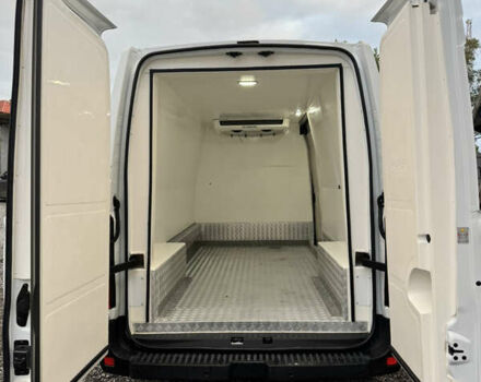 Белый Рено Мастер, объемом двигателя 0 л и пробегом 171 тыс. км за 23800 $, фото 19 на Automoto.ua