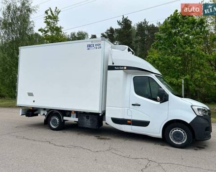 Белый Рено Мастер, объемом двигателя 2.3 л и пробегом 330 тыс. км за 26999 $, фото 10 на Automoto.ua
