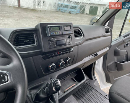 Белый Рено Мастер, объемом двигателя 2.3 л и пробегом 194 тыс. км за 29750 $, фото 37 на Automoto.ua