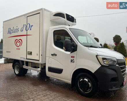 Белый Рено Мастер, объемом двигателя 2.3 л и пробегом 184 тыс. км за 29700 $, фото 1 на Automoto.ua