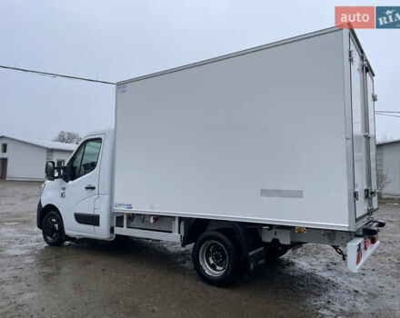 Белый Рено Мастер, объемом двигателя 2.3 л и пробегом 194 тыс. км за 29750 $, фото 10 на Automoto.ua