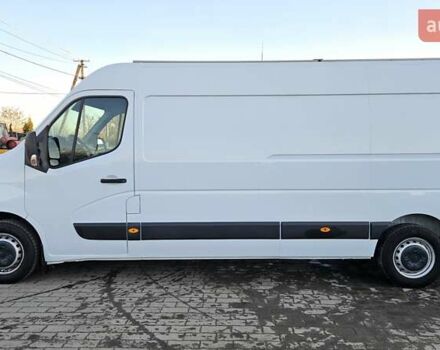 Белый Рено Мастер, объемом двигателя 2.3 л и пробегом 239 тыс. км за 24700 $, фото 3 на Automoto.ua