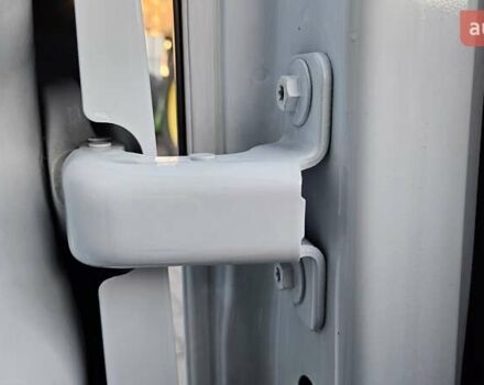 Белый Рено Мастер, объемом двигателя 2.3 л и пробегом 239 тыс. км за 24700 $, фото 32 на Automoto.ua