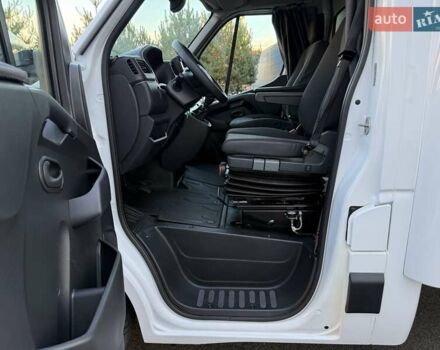 Рено Мастер 2022 в Ковель на Automoto.ua Белый Рено Мастер, объемом двигателя 2.3 л и пробегом 291 тыс. км за 26950 $, фото 50 на Automoto.ua