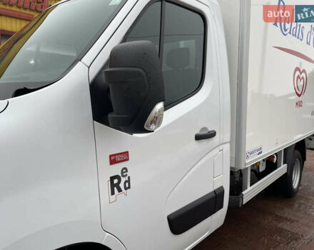 Белый Рено Мастер, объемом двигателя 2.3 л и пробегом 184 тыс. км за 29700 $, фото 25 на Automoto.ua