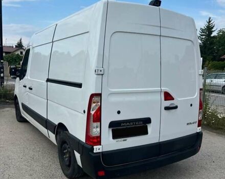 Белый Рено Мастер, объемом двигателя 2.3 л и пробегом 155 тыс. км за 27300 $, фото 10 на Automoto.ua