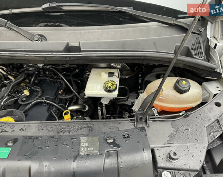 Белый Рено Мастер, объемом двигателя 2.3 л и пробегом 184 тыс. км за 29700 $, фото 68 на Automoto.ua