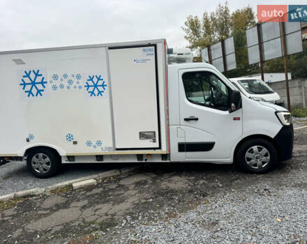 Белый Рено Мастер, объемом двигателя 2.3 л и пробегом 165 тыс. км за 24900 $, фото 15 на Automoto.ua