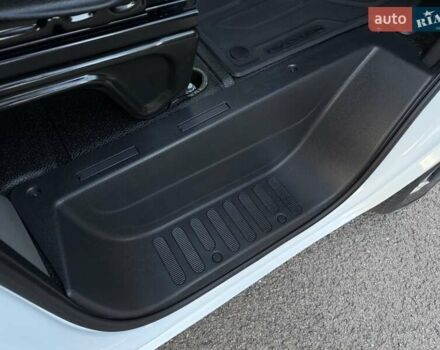 Рено Мастер 2022 в Ковель на Automoto.ua Белый Рено Мастер, объемом двигателя 2.3 л и пробегом 291 тыс. км за 26950 $, фото 62 на Automoto.ua