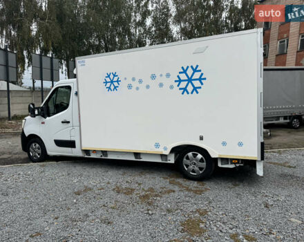 Белый Рено Мастер, объемом двигателя 2.3 л и пробегом 165 тыс. км за 24900 $, фото 8 на Automoto.ua