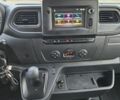 Белый Рено Мастер, объемом двигателя 2.3 л и пробегом 297 тыс. км за 23500 $, фото 27 на Automoto.ua