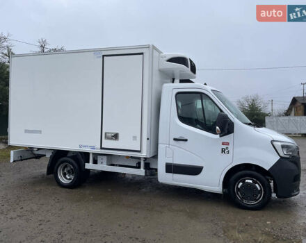 Белый Рено Мастер, объемом двигателя 2.3 л и пробегом 194 тыс. км за 29750 $, фото 4 на Automoto.ua