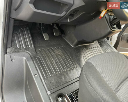 Белый Рено Мастер, объемом двигателя 2.3 л и пробегом 184 тыс. км за 29700 $, фото 46 на Automoto.ua