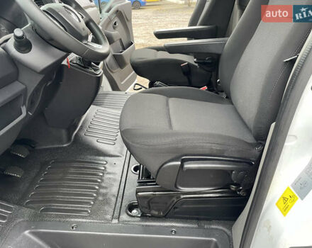 Белый Рено Мастер, объемом двигателя 2.3 л и пробегом 194 тыс. км за 29750 $, фото 33 на Automoto.ua