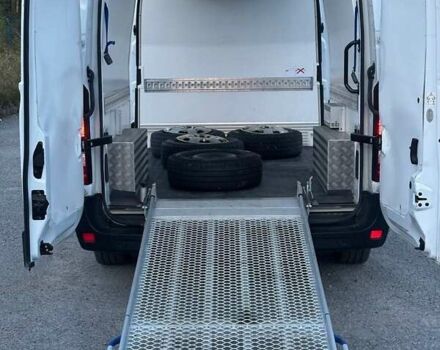 Белый Рено Мастер, объемом двигателя 2.3 л и пробегом 155 тыс. км за 27325 $, фото 11 на Automoto.ua