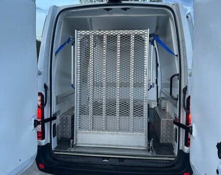 Белый Рено Мастер, объемом двигателя 2.3 л и пробегом 155 тыс. км за 27325 $, фото 10 на Automoto.ua