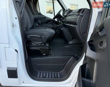Рено Мастер 2022 в Ковель на Automoto.ua Белый Рено Мастер, объемом двигателя 2.3 л и пробегом 291 тыс. км за 26950 $, фото 65 на Automoto.ua