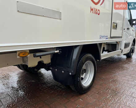 Белый Рено Мастер, объемом двигателя 2.3 л и пробегом 184 тыс. км за 29700 $, фото 40 на Automoto.ua