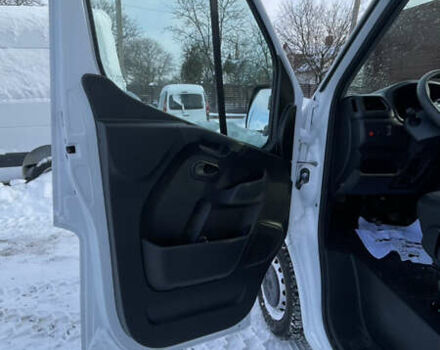 Белый Рено Мастер, объемом двигателя 2.3 л и пробегом 260 тыс. км за 28500 $, фото 11 на Automoto.ua