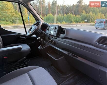 Белый Рено Мастер, объемом двигателя 2.3 л и пробегом 261 тыс. км за 23900 $, фото 62 на Automoto.ua