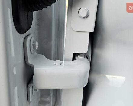 Белый Рено Мастер, объемом двигателя 2.3 л и пробегом 239 тыс. км за 24700 $, фото 23 на Automoto.ua