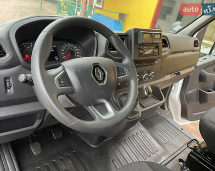 Белый Рено Мастер, объемом двигателя 2.3 л и пробегом 184 тыс. км за 29700 $, фото 49 на Automoto.ua