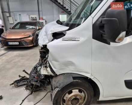 Білий Рено Мастєр, об'ємом двигуна 2.3 л та пробігом 170 тис. км за 16000 $, фото 6 на Automoto.ua