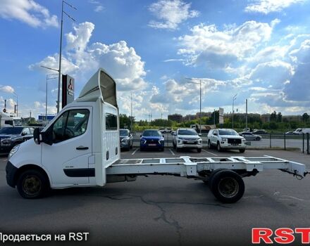 Белый Рено Мастер, объемом двигателя 2.3 л и пробегом 160 тыс. км за 12500 $, фото 3 на Automoto.ua