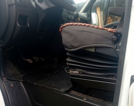 Белый Рено Мастер, объемом двигателя 2.3 л и пробегом 0 тыс. км за 12000 $, фото 3 на Automoto.ua