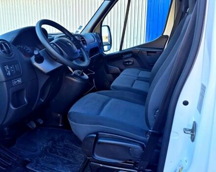 Білий Рено Мастєр, об'ємом двигуна 2.3 л та пробігом 277 тис. км за 18300 $, фото 10 на Automoto.ua