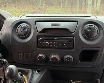 Білий Рено Мастєр, об'ємом двигуна 2.3 л та пробігом 406 тис. км за 10300 $, фото 11 на Automoto.ua